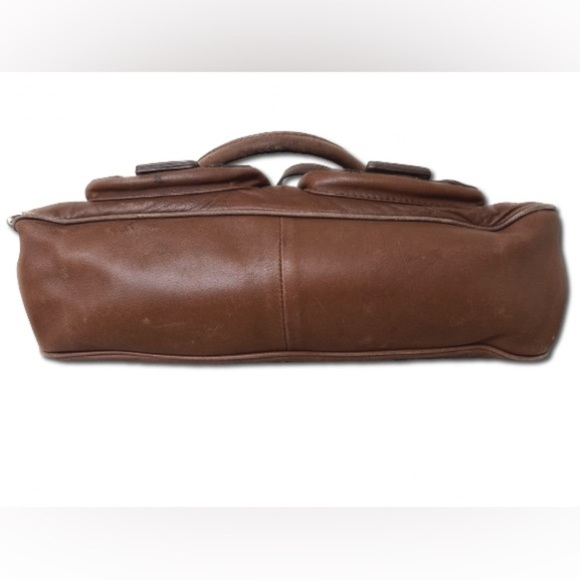 Vintage Michael Kors handbag in softest saddle brown leather with brass hardware - Picture 2 of 9